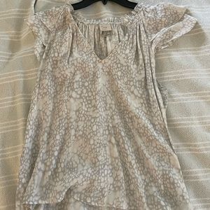 A New Day: Size XS White and Grey Spotted Top